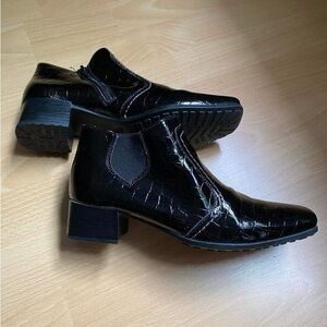 Rieker boots - Size 8 booties